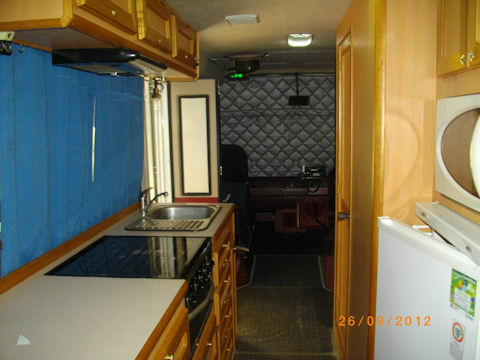 steve's hino motorhome 2